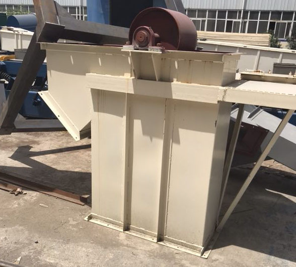 TD650皮帶斗提機(jī)